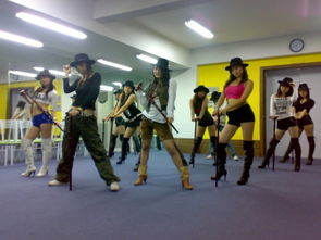 专业精彩舞蹈 魅力舞蹈 佛山华翎舞蹈培训连锁机构 18666552340