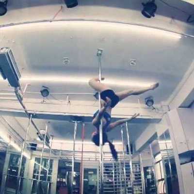 钢管舞 从零到一的技术飞跃——合肥罗兰教练班课堂直击